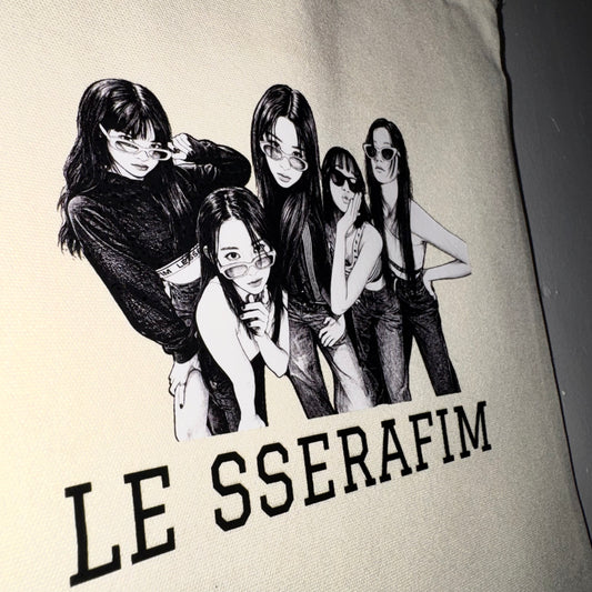 Totebag de LE SSERAFIM